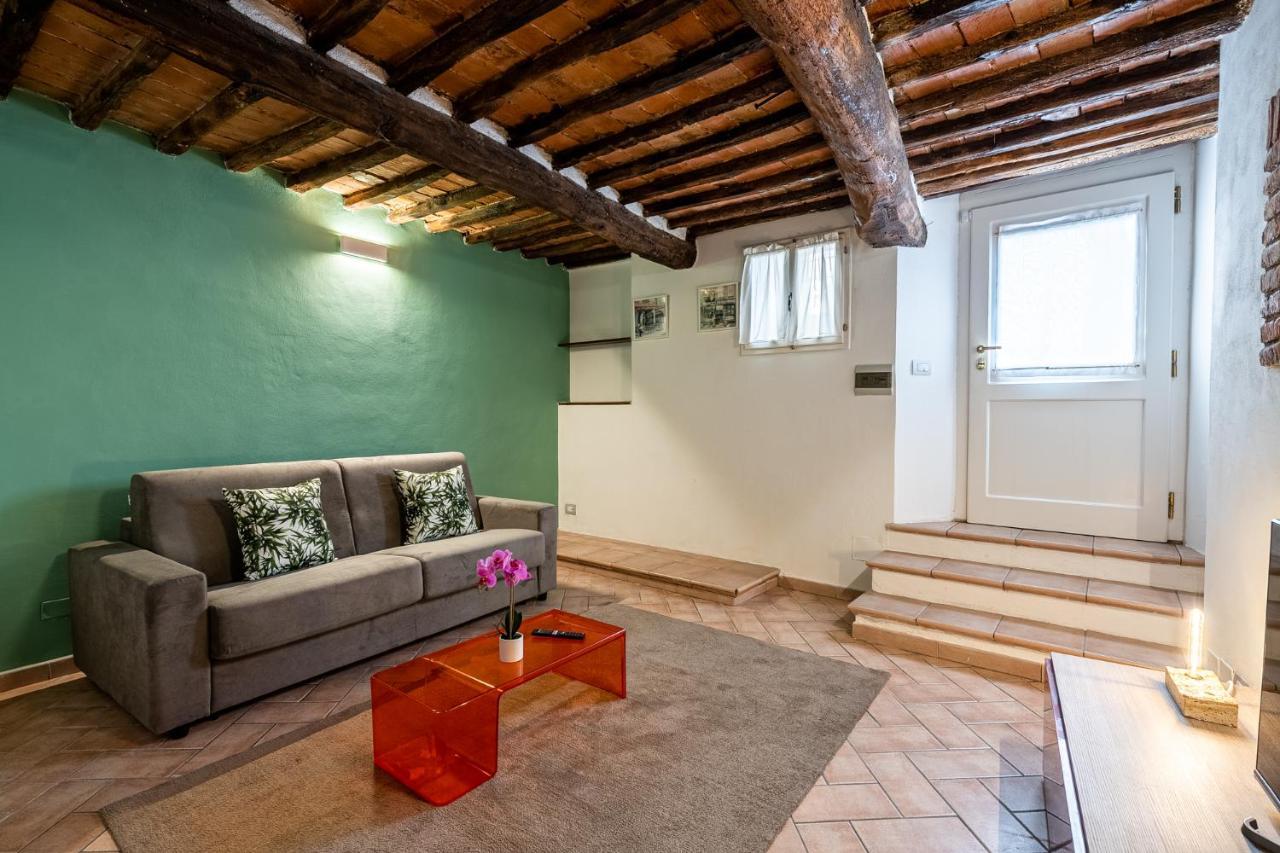 Suite 35 Nel Centro Storico Di Siena In The Historic Center Of Siena Exterior photo